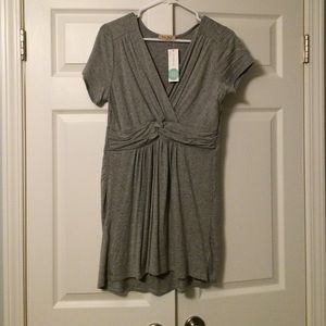 Full Moon Maternity (Stitch Fix) Gray Shirt