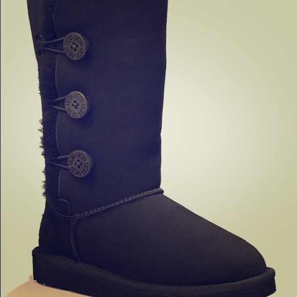 black uggs bailey button black uggs bailey button