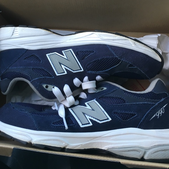 New Balance 990
