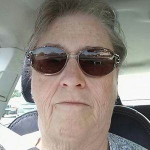 Meet your Posher, Joanne