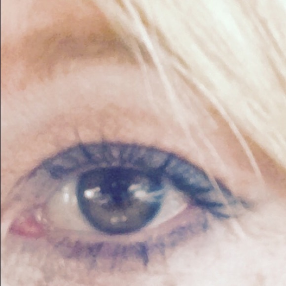 Meet your Posher, Donna - Picture 2 of 4