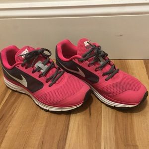 Nike sneakers, size 9