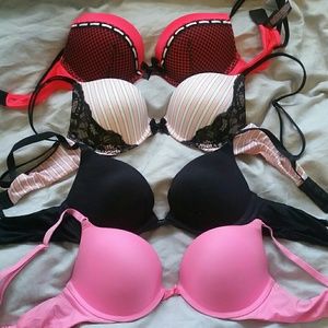 Victoria's Secret push up bras *FLASH SALE*