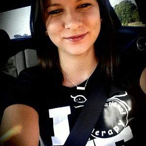 Meet your Posher, Amber