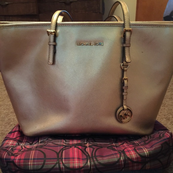 Michael Kors Medium Jet Set Tote
