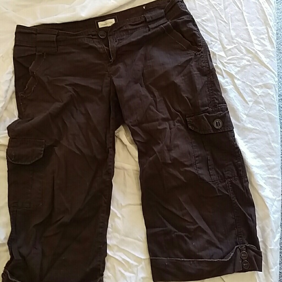 Brown cargo shorts - Picture 1 of 2