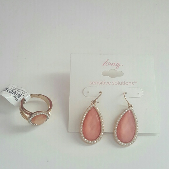 Ring and Earring Set - Picture 1 of 1