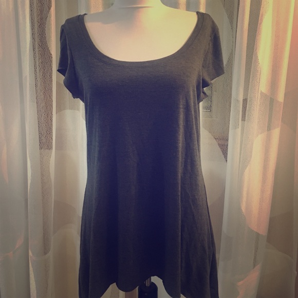 Metropark long grey T-shirt