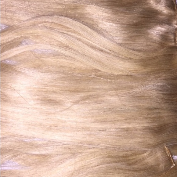 Bellami Bellisima 22" Hair Extensions- SOLD - Picture 3 of 4