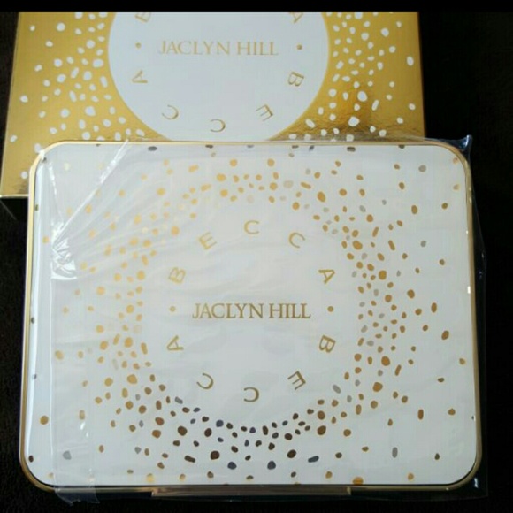 Champagne Face palette