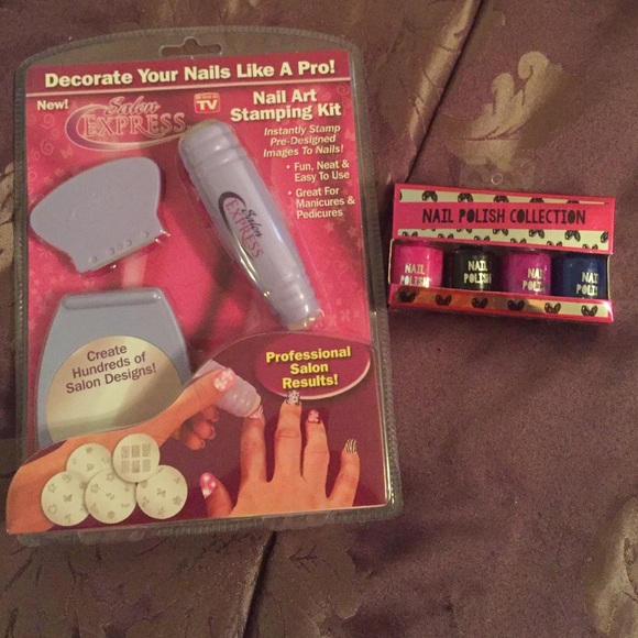 nail decorator and polish