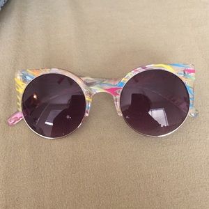 UO printed sunglasses