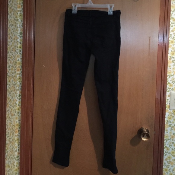 Forever 21 Black Slim-fit Pants - Picture 2 of 2