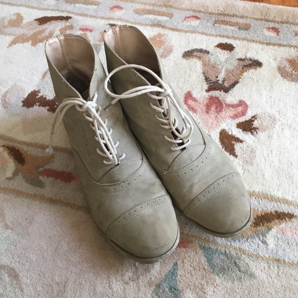 Loved❣Tan Oxford Booties