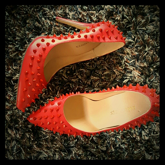 Sexy Stilettos❤️💋💄👠👠