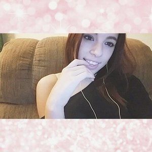 Meet your Posher, Abigail