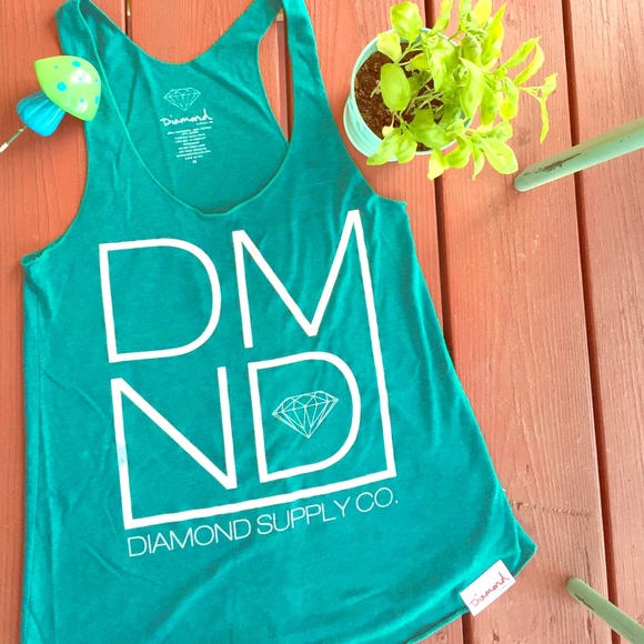 Diamond tank - Picture 1 of 2