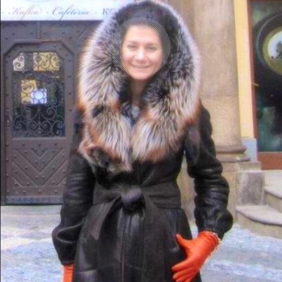 💯 real FOX FUR hooded shearling coat ❄️⛄️❄️ - Picture 3 of 4