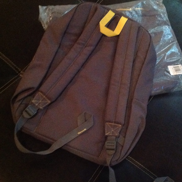 Tick-Tock! New Balance Backpack! - Picture 2 of 4