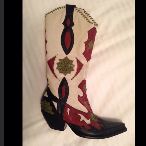 BCBGirls tall western festival boots! - Picture 2 of 7