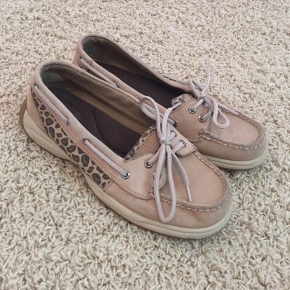 Sperry Top-Siders!!