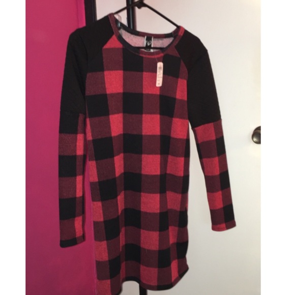 WINDSOR Dresses & Skirts - Windsor Flannel Dress