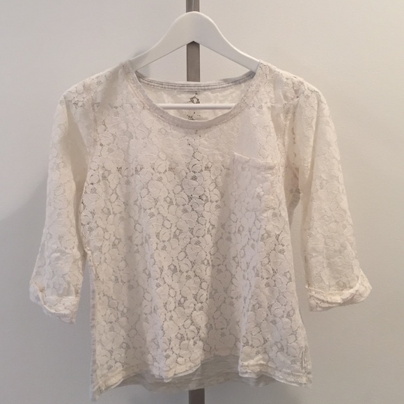 White lace sweatshirt
