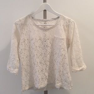 White lace sweatshirt