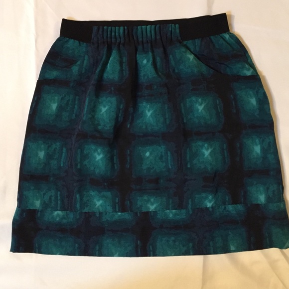 Simply Vera skirt