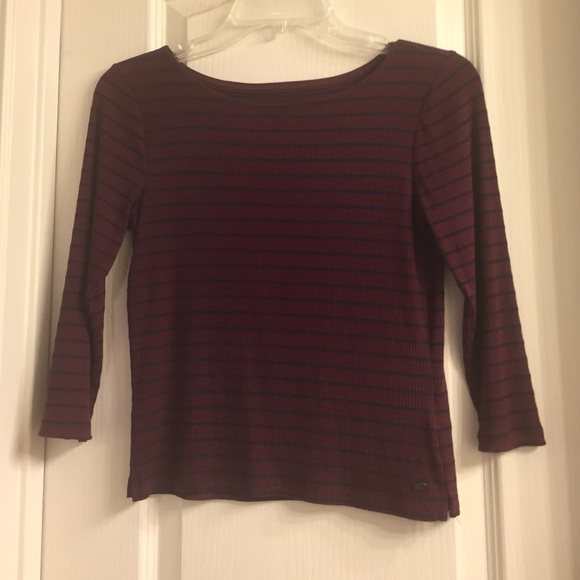 BUNDLED Maroon and navy crop top