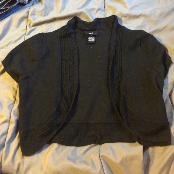Black rue 21 medium cover up