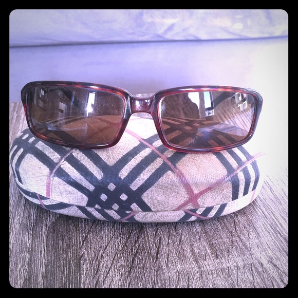 Burberry sunglasses