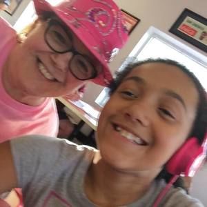 Meet your Posher, Lorraine