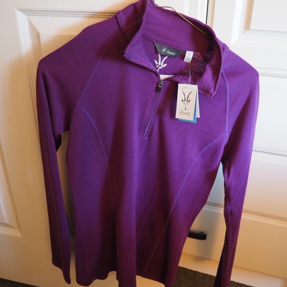 BRAND NEW Ibex pullover