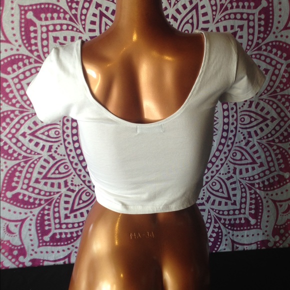 !SALE! Donut worry Crop top - Picture 3 of 3