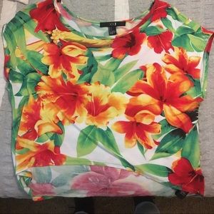 Forever 21 High-Low Floral Tropical Crop Top