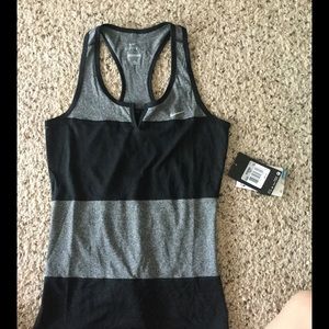 Nike workout tank XS
