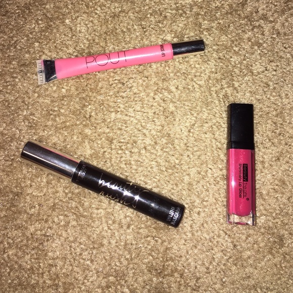 Assorted VS and Beauty Treats makeup