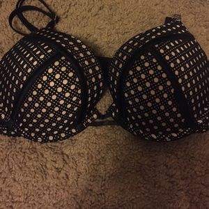 ‼️‼️sold In bundle ‼️‼️Victoria's Secret bra