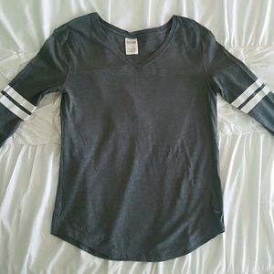VS Pink olive long sleeved shirt