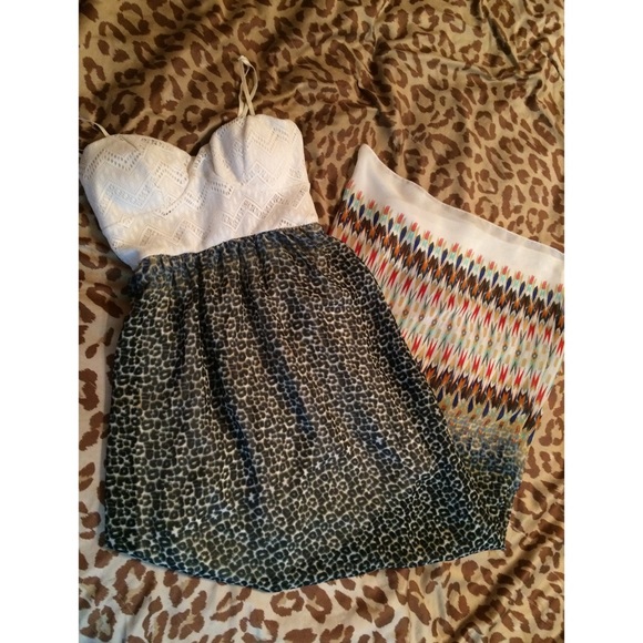 Maxi dress w/ chiffon material on bottom