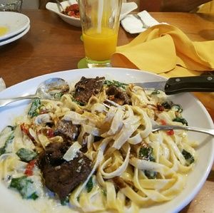 Meet your Posher, Reney