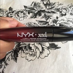 NYX mascara