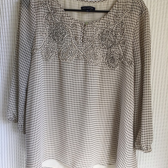 Neutral blouse with gorgeous detail