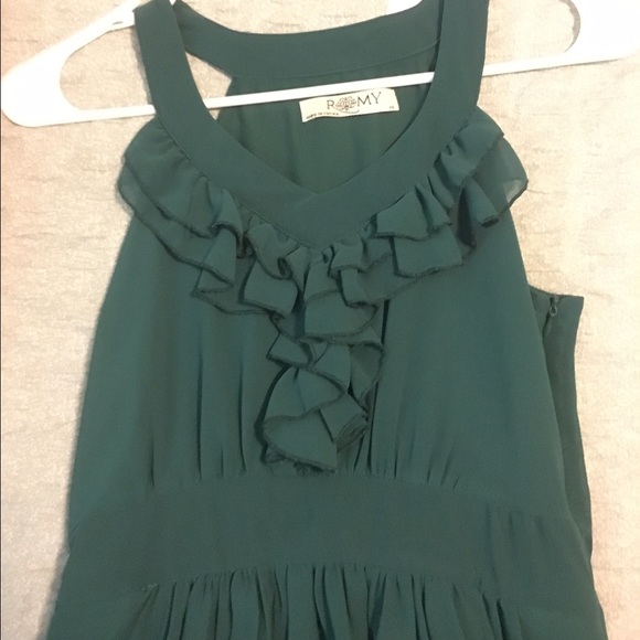 Green Romy Ruffle Dress - Picture 2 of 3