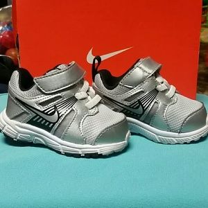 Infant Nike