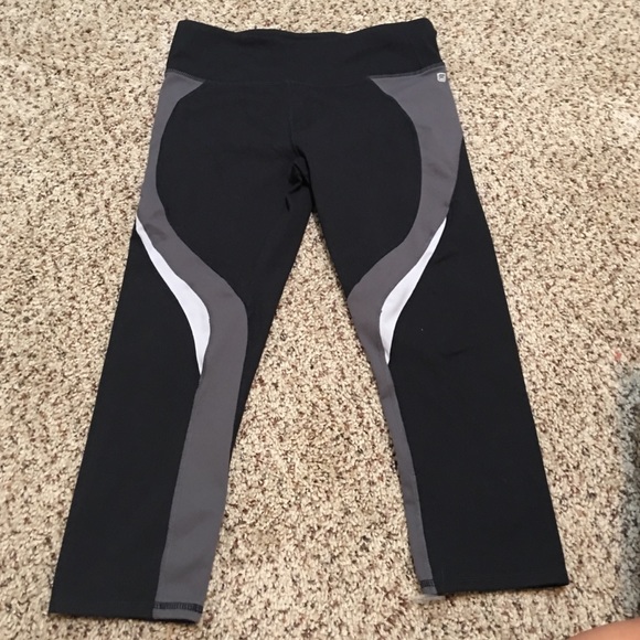 fabletics leggings