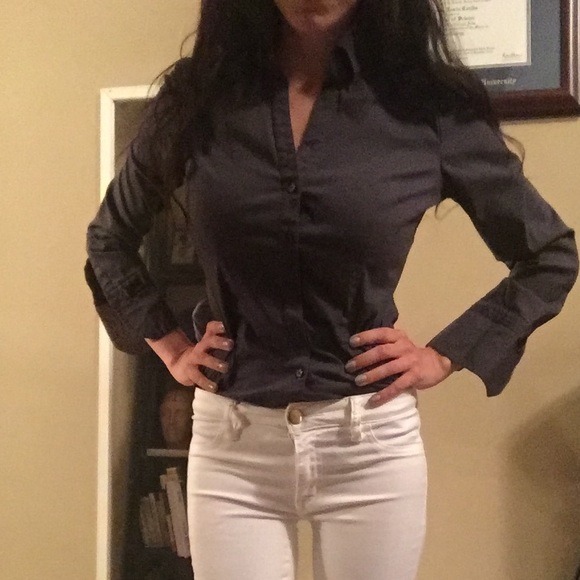 NWOT Grey Express Essential Stretch button down