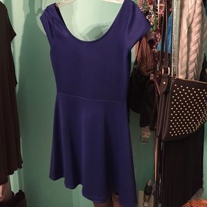 Scoop back with tree bows in the back. Super cute.