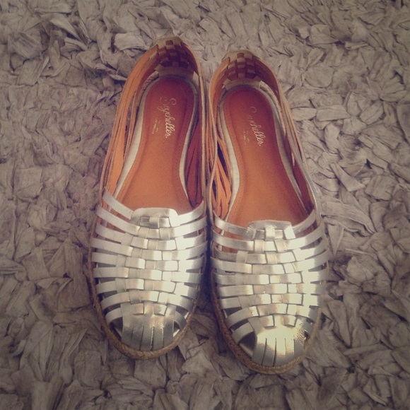 seychelles woven flats